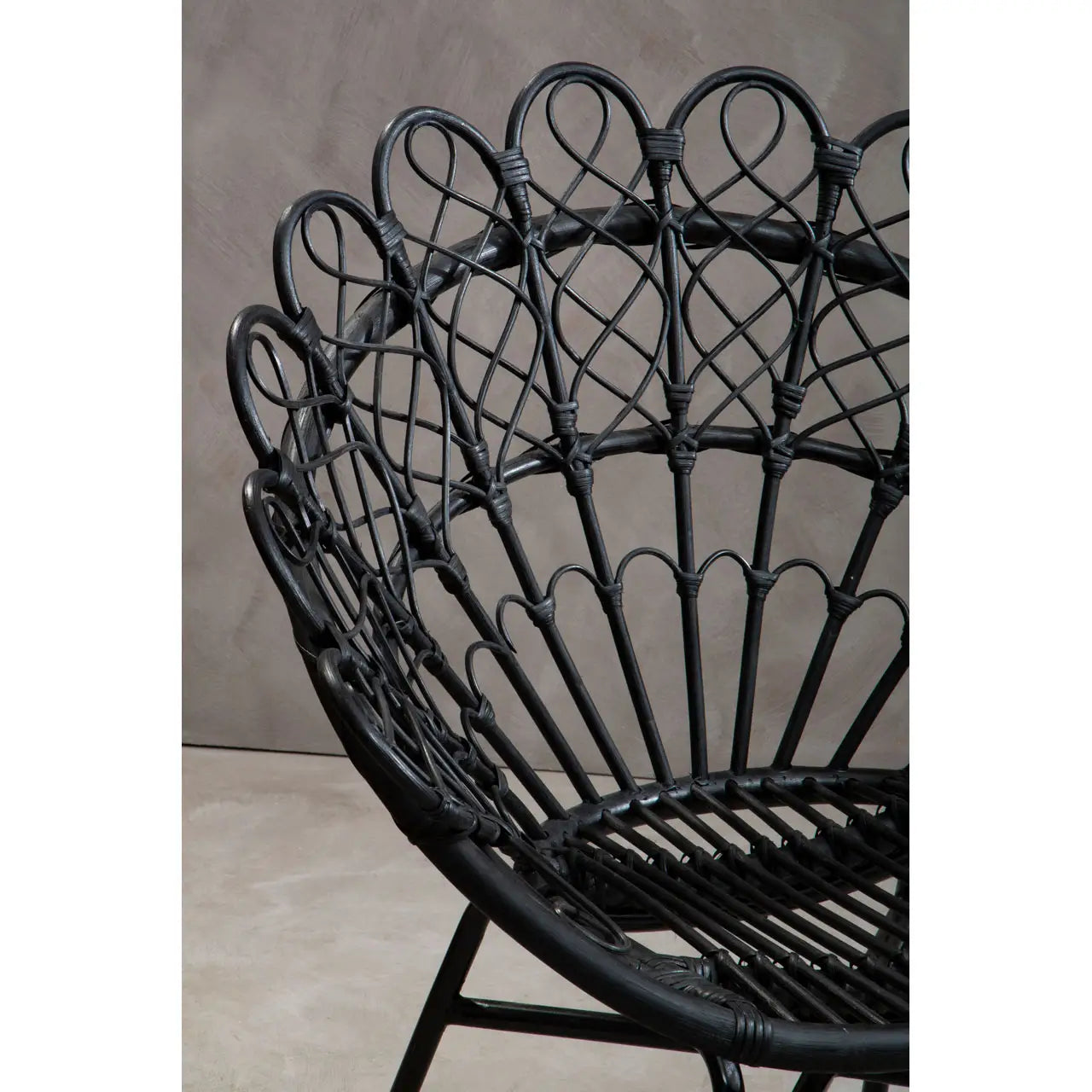 Java Black Natural Rattan Peacock Chair