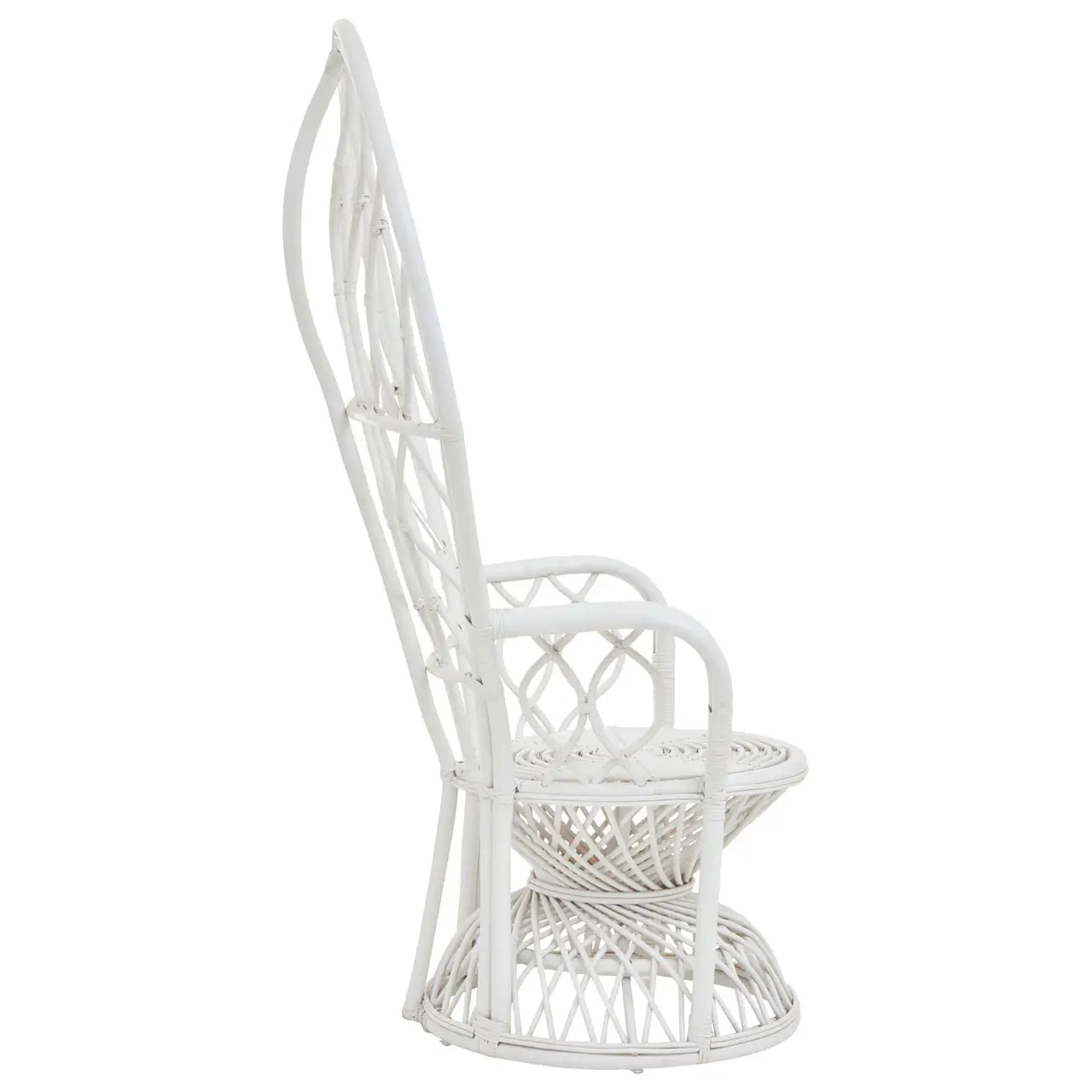 Java Grey And White Natural Rattan Curved Chair