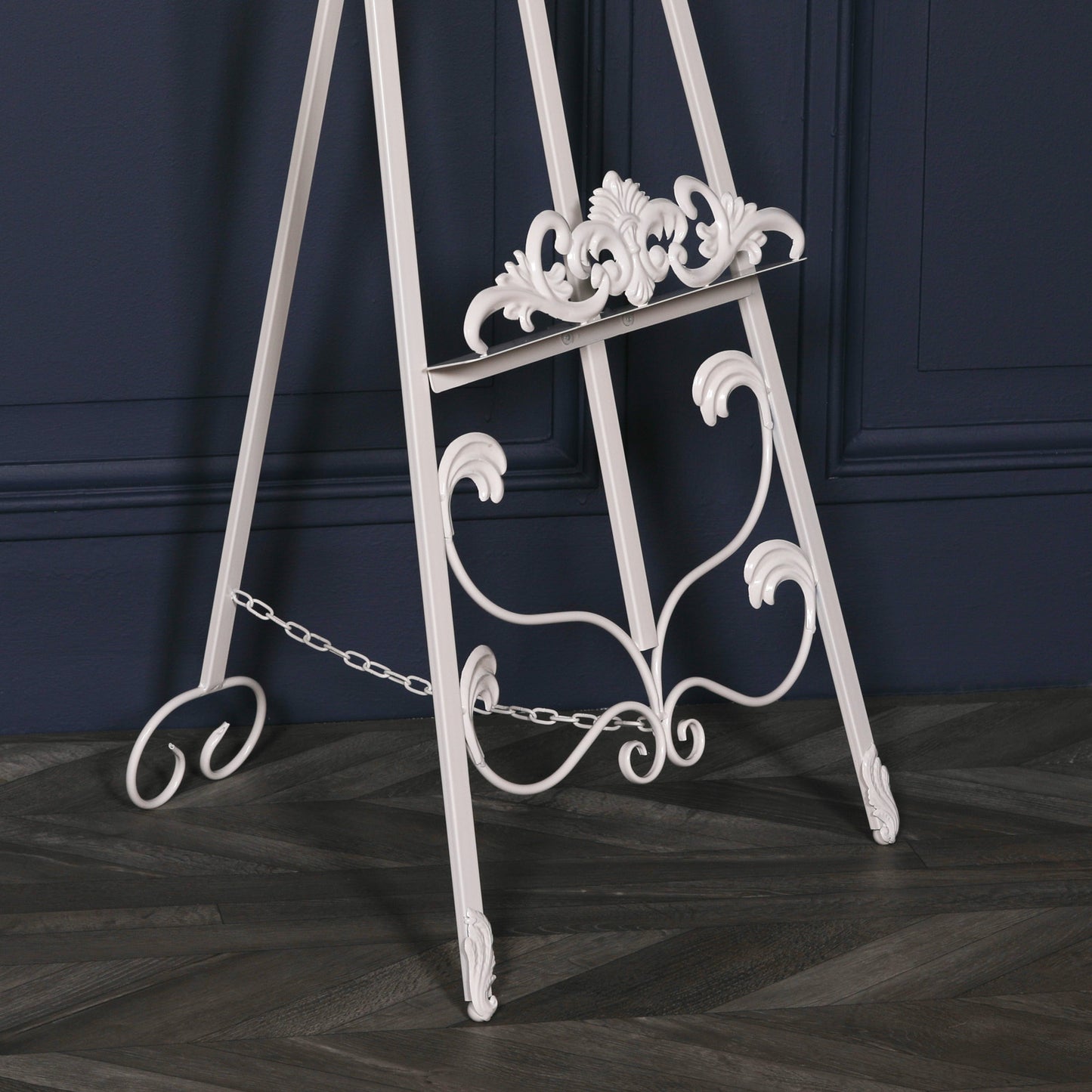 Cream Metal Easel