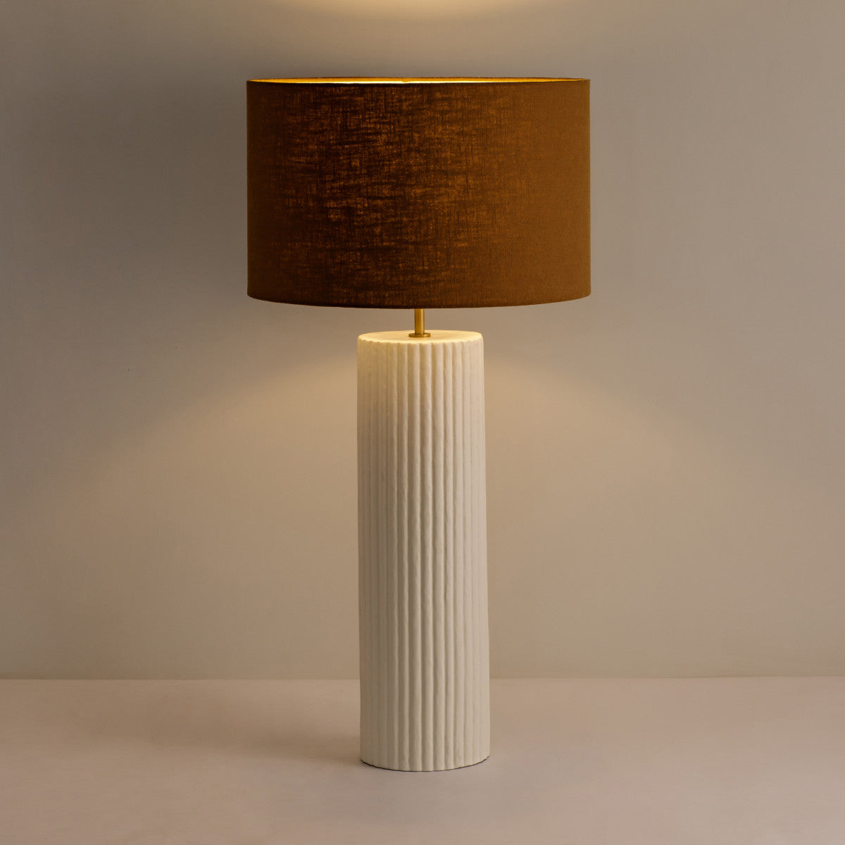 Stark Large Ribbed Lamp