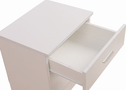 Rio Nightstand with 1 Drawer