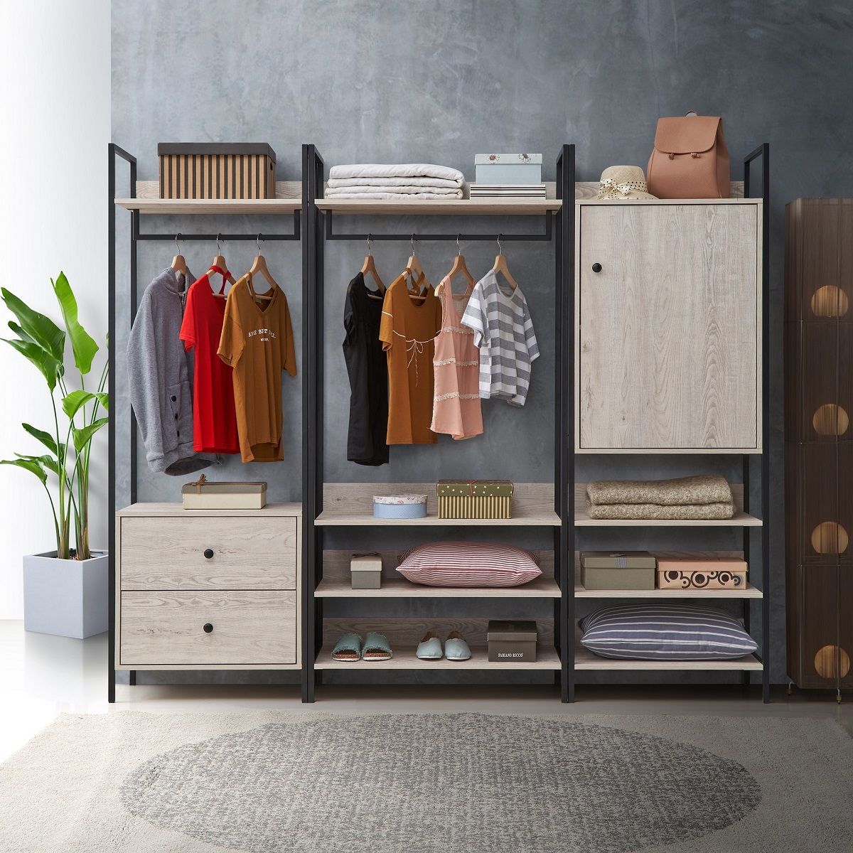 Storage Cabinet with 1 Door & 3 Shelves